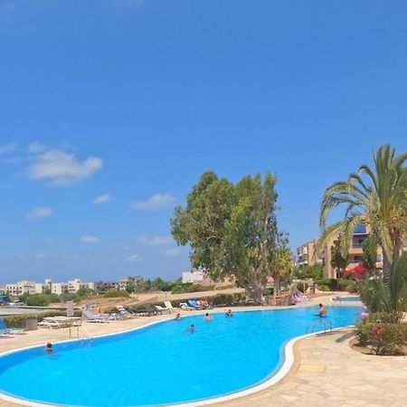 Timeless Cyprus Apartamento Pafos Exterior foto