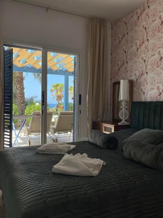 Timeless Cyprus Apartamento Pafos Exterior foto
